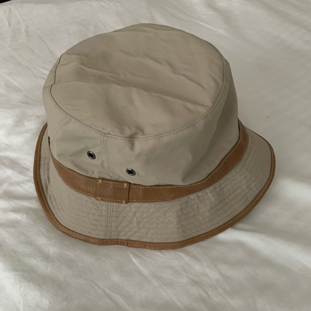 Coach bucket hat. Unisex